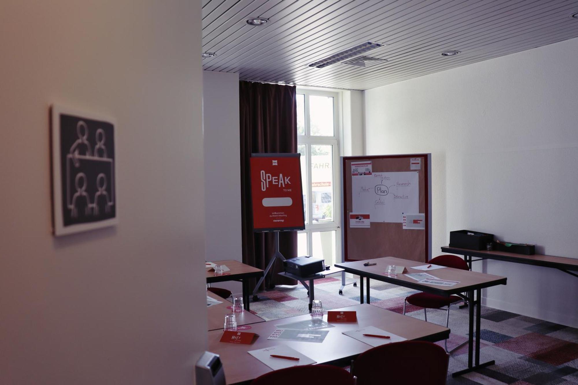 Ibis 2* Регенсбург